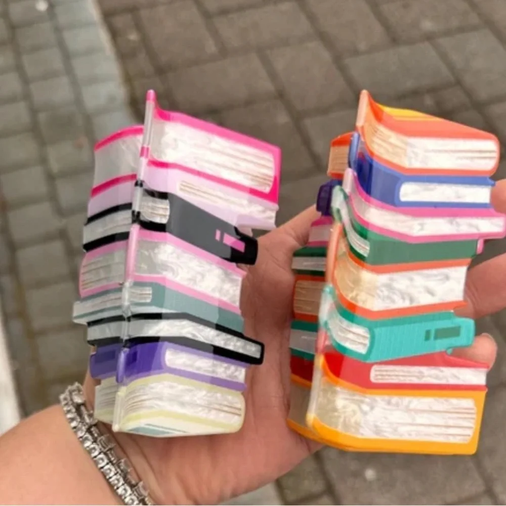 3/$22🩶 Book Stack Claw Clip Library Reading Teacher Hair Accessory Acrylic NEW
